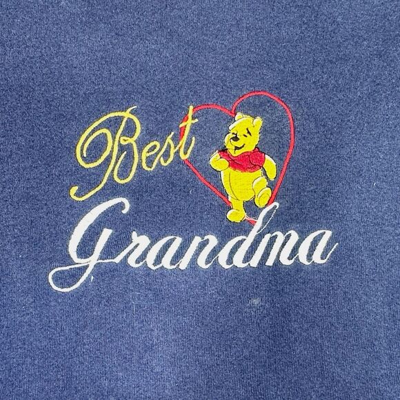 Vintage Fruit of the Loom Winnie the Pooh Best Grandma Crew Neck - Size XL - Picture 2 of 8